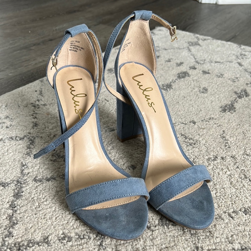 Womens heeled sandal